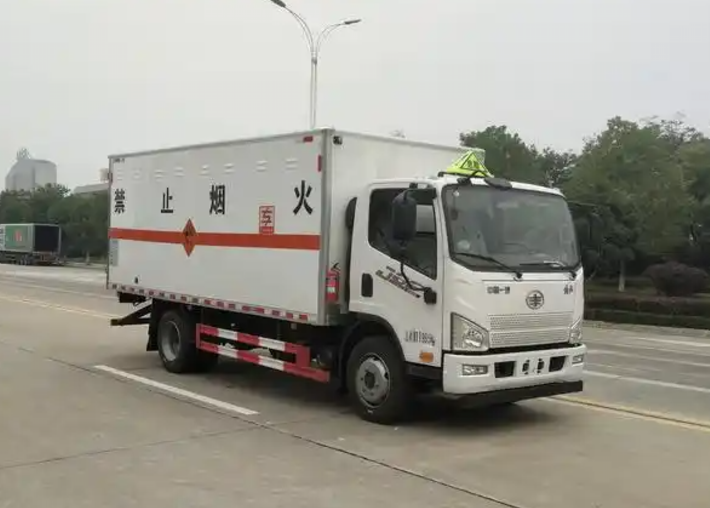 象山爆破器材运输车可以上高速吗?